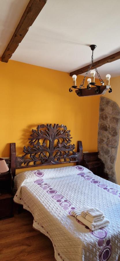 Villa Casa Rustica Cesar Lubián Esterno foto